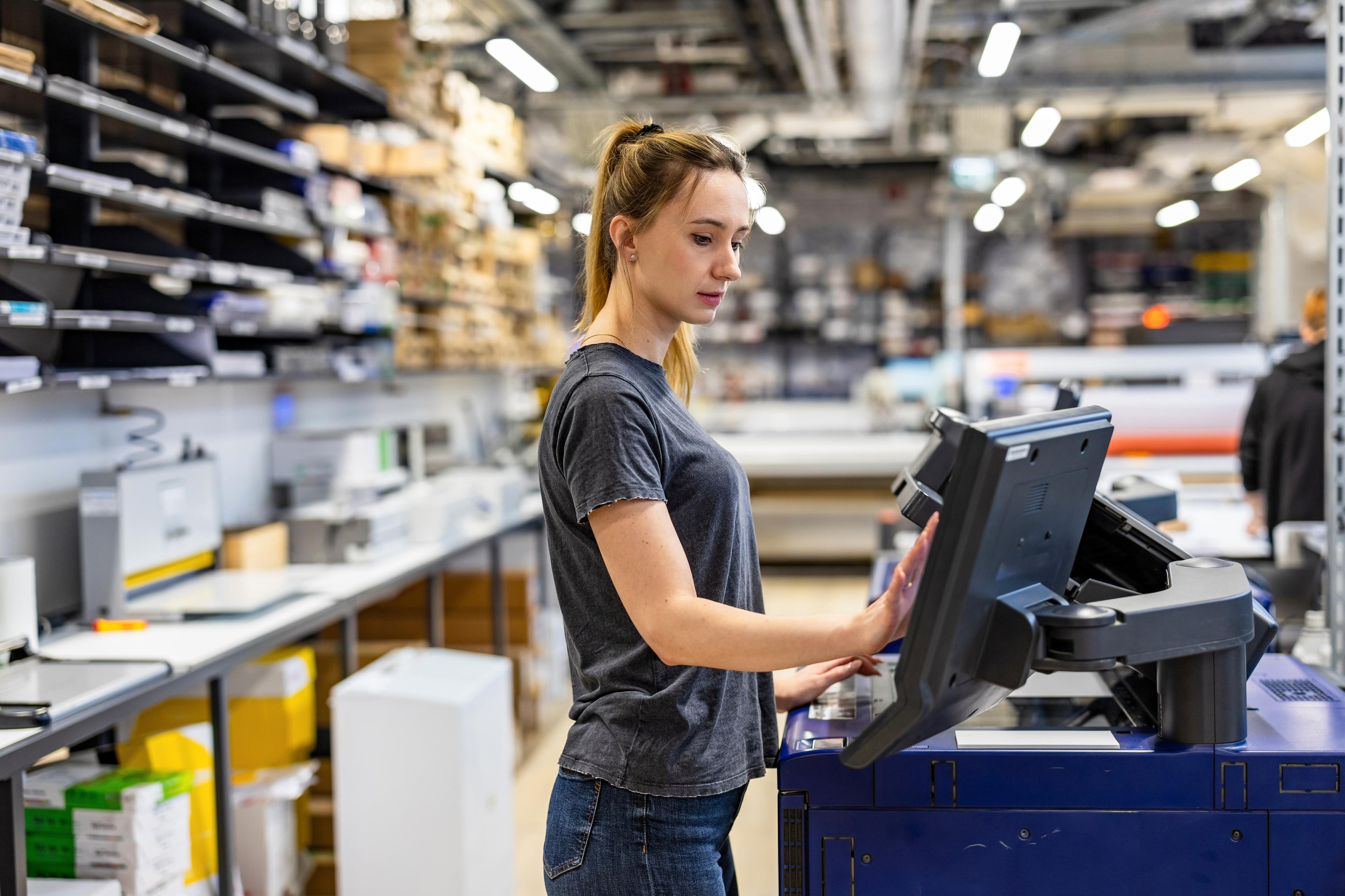 PhotoPanda scanning equipment in America